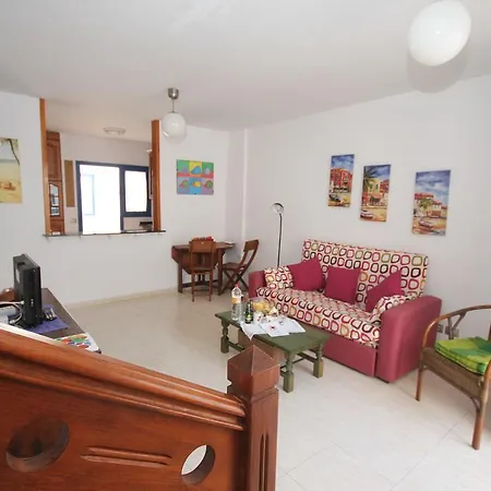 Casa Nenita Сasa de vacaciones Famara